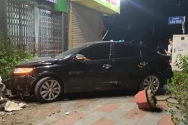 Ô tô gây tai nạn liên hoàn ở Hải Phòng, 3 người bị thương nặng