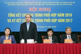 'Nếu chỉ có Đảng chống tham nhũng thì không thành công'