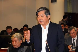 'Tôi từng là bộ trưởng, tôi biết...'