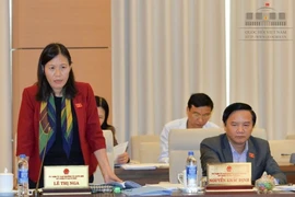 Nổ súng lúc nào? 