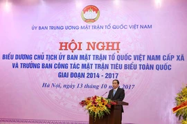 'Cán bộ mặt trận phải vận động dân tố tham nhũng'