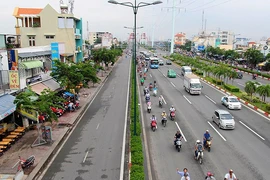 Dùng trụ sở nhà nước thanh toán BT: Ai có quyền chấp thuận?