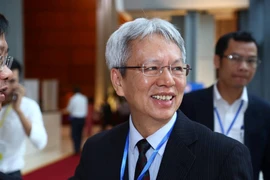 TS Nguyễn Sĩ Dũng: 'Bộ trưởng Hà cảm nhận rõ điều đó!'