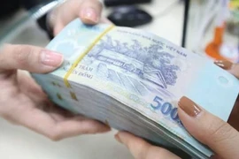 COVID-19: Đề nghị ngân hàng thương mại giảm lãi suất 2%/năm