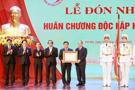 Lan tỏa thành quả phát triển cho cả người yếu thế