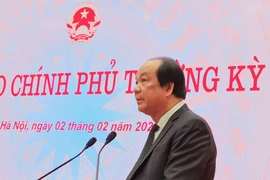 Bộ trưởng, Chủ nhiệm VPCP Mai Tiến Dũng tại cuộc họp báo. Ảnh: CHÂN LUẬN