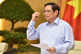 Thủ tướng đối thoại với doanh nghiệp bàn giải pháp, không than nghèo kể khổ