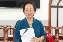 Lương mấy triệu bạc thì sống làm sao, thì ai làm nhà giáo?
