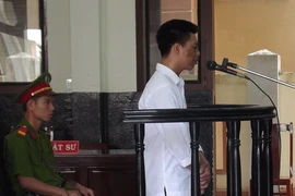Ghen tuông, tạt a xít giết người tình