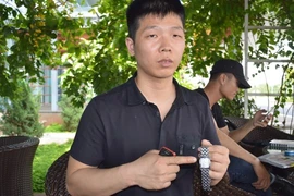 Hành khách tố bị an ninh sân bay đánh đập nhầm