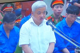 Bầu Kiên bắt đầu tự bào chữa: Xin HĐXX kiên nhẫn nghe!