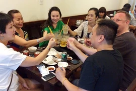 Quán trong hẻm doanh thu trăm triệu mỗi tháng