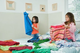 Lý do mẹ Tây chăm con nhàn hơn mẹ Việt