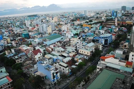 Đà Nẵng: Nguy cơ “bùng phát” gái mại dâm đứng đường vẫy khách 