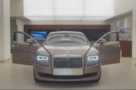 Ảnh chi tiết Rolls Royce Ghost Series II giá 25 tỷ vừa về Việt Nam