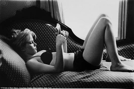Ảnh chưa từng công bố của Marilyn Monroe, Kate Moss