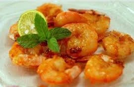 Ăn tôm không đúng cách có thể nguy hiểm tính mạng?