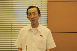 ‘Nếu trung ương quyết hết thì cần gì đến HĐND nữa’