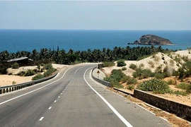 Xử lý dứt điểm các dự án xây dựng ven biển triển khai chậm, cầm chừng 
