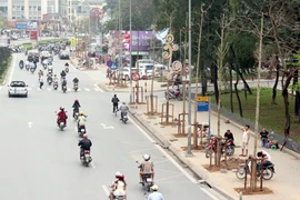 Hà Nội: Họp báo trồng cây xanh mới trên phố Nguyễn Chí Thanh