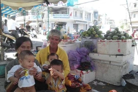 Cha mẹ Hồ Duy Trúc: Chúng tôi vui mừng nhưng chỉ biết khóc!