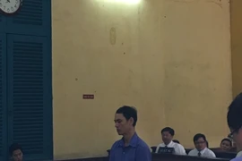 Người bị dơ cứ đòi vào nhậu, bị đánh chết