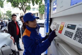 Tự ý điều chỉnh giá xăng dầu bán lẻ bị phạt 60 triệu