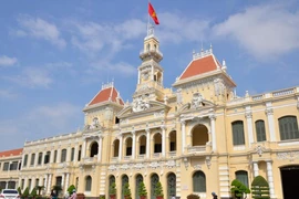 Chỉ thị đổi vị trí công tác để phòng chống tham nhũng