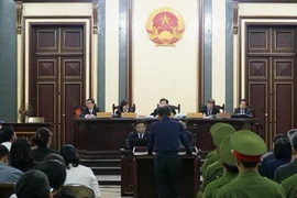 Tòa chuyển trường hợp ông Trần Bắc Hà cho VKS 