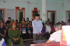 Truy tố tài xế xe tải cán nam sinh tử vong tội giết người