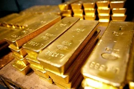 Hai chị em ruột trộm vàng cùng hầu tòa