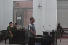 Không giảm án cho kẻ xâm hại con gái khi đang ngủ cùng vợ