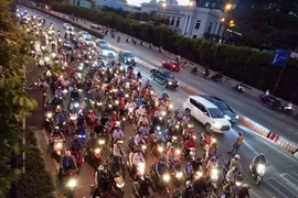 Đóng hầm Thủ Thiêm trong 8 đêm