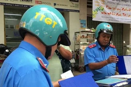 Tăng cường xử lý xe 'dù' dịp Tết nguyên đán 2018