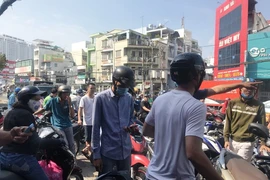 Công an quận 8 nói về việc dân 'vây' trung tâm dạy lái xe
