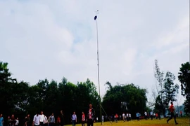 Độc đáo với lễ hội tung còn của người Tày