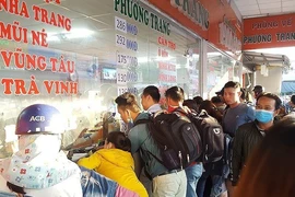 Sở Giao thông TP.HCM khuyến cáo dân vào bến xe mua vé