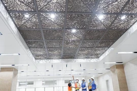 Tận mắt thấy bên trong ga metro Nhà hát Thành phố