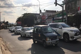 Đường lên Đà Lạt đang kẹt xe nghiêm trọng, kéo dài 5 km
