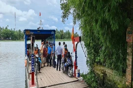 Tổ giám sát phòng chống dịch COVID-19 chính thức ra quân