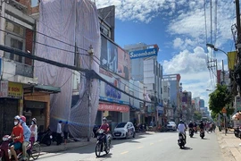 Chú ý khi lưu thông qua đường Cách Mạng Tháng Tám