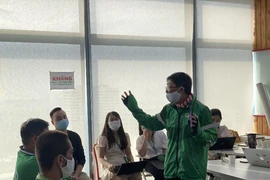 Tổng cục Thuế yêu cầu Grab thận trọng trong phát ngôn