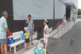 Hàng trăm hộ dân lao đao vì thiếu nước nhiều ngày