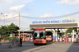 Đã có 10.000 người dân về quê trên những chuyến xe của Công ty Phương Trang