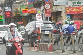 Đã thay thế 'biển báo' lạ tại giao lộ Trường Chinh - Tân Kỳ Tân Quý, TP.HCM
