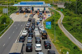 TP.HCM: 75% phương tiện sử dụng thu phí không dừng 
