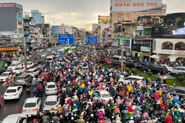 Ban Bí thư: Thực hiện nghiêm lộ trình di dời trụ sở hành chính ra khỏi trung tâm thành phố