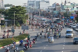 Cấm ô tô trên một đoạn Quốc lộ 13, TP Thủ Đức