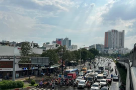 3 phương án giải quyết ùn ứ khu vực sân bay Tân Sơn Nhất