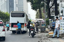 Điểm mặt 10 doanh nghiệp vận tải cố tình đón trả khách sai quy định